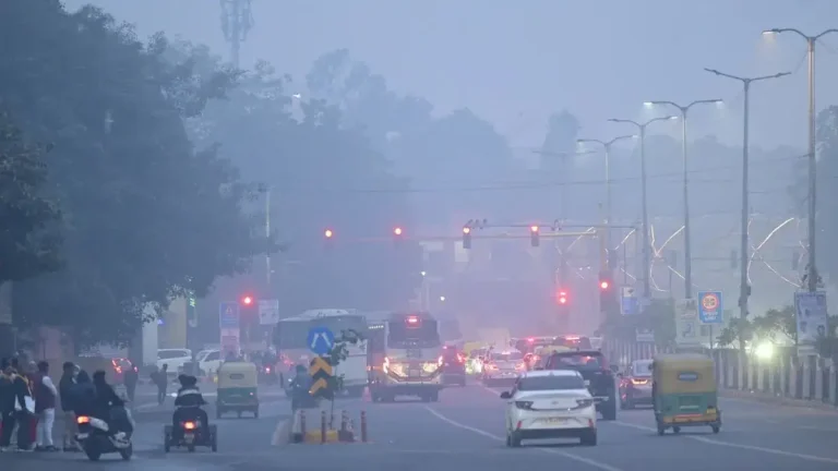 new-rules-implemented-in-delhi-for-air-pollution-control-who-has-been-exempted