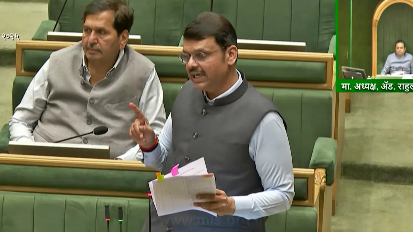 Maharashtra Winter Session 2025: जोपर्यंत सूर्य-चंद्र तोपर्यंत मुंबई महाराष्ट्राचीच - मुख्यमंत्री देवेंद्र फडणवीस