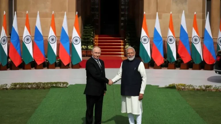 pm-modi-to-putin-india-russia-relations-should-grow-and-touch-new-heights