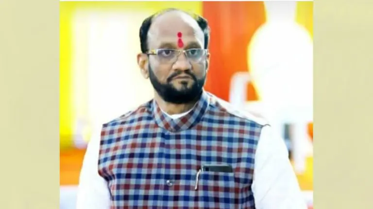 former-shiv-sena-mla-vishwas-nandekar-passed-away