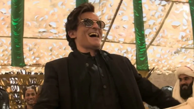 akshaye-khanna-becomes-rahman-dakait-on-the-song-fa9la-who-is-the-real-hero-of-the-song-that-is-trending-in-india