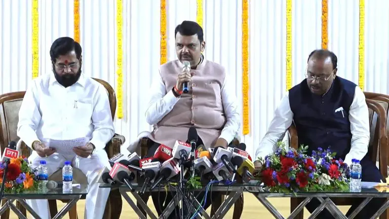 cm-devendra-fadnavis-on-farmers-loan-waiver-in-before-winter-session-2025-evening