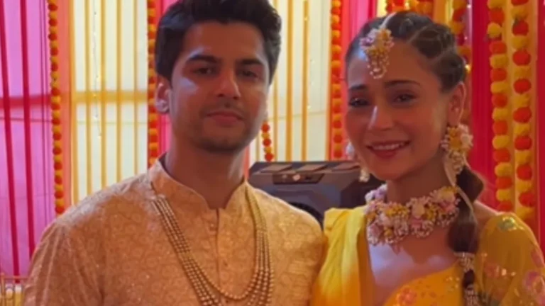 muslim-actress-sara-khan-will-be-the-daughter-in-law-of-laxman-from-ramayan-gauhar-khan-participated-in-the-hald-ceremony-with-her-husband