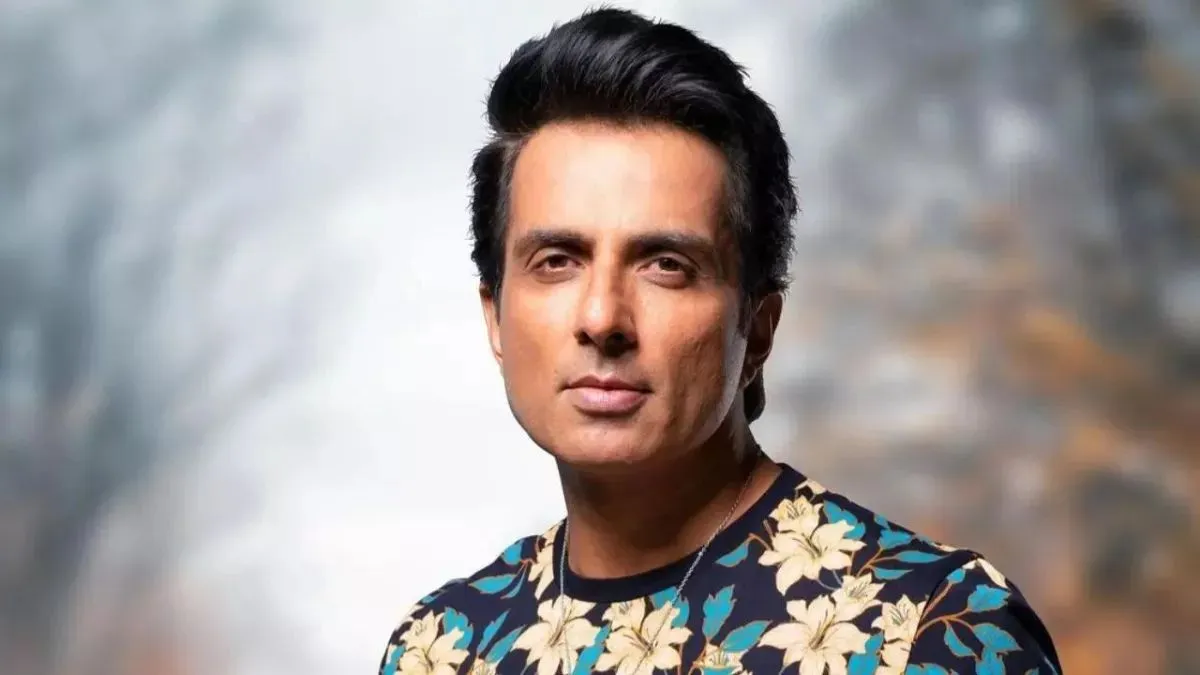 Sonu Sood Summoned: 970 कोटी रुपयांच्या फसवणुकीच्या प्रकरणात सोनू सूदचा ईमेल पोलिसांनी मानला नाही पुरेसा, बोलावले जबाबासाठी; SIT ने केले 244 प्रश्न तयार