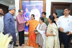 uddhav thackeray group