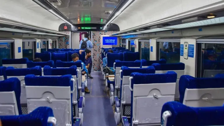 how-to-get-cheaper-ticket-fare-of-vande-bharat-train-here-is-useful-trick