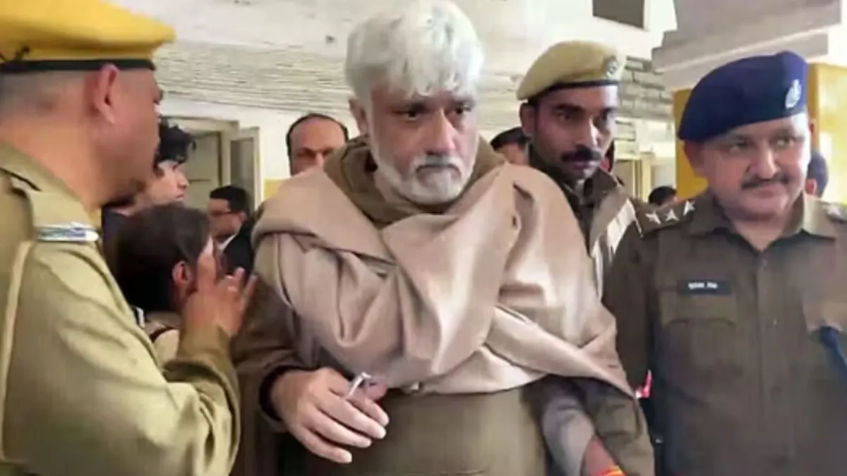 आलिया भट्टचे काका, 1920 चे दिग्दर्शक Vikram Bhatt वर 30 कोटी रुपयांच्या फसवणुकीचा आरोप, पाठवण्यात आले तुरुंगात