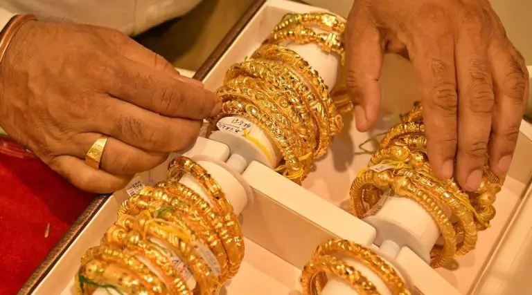 gold-and-silver-prices-gold-prices-fallen-check-todays-rates-in-maharashtra-2
