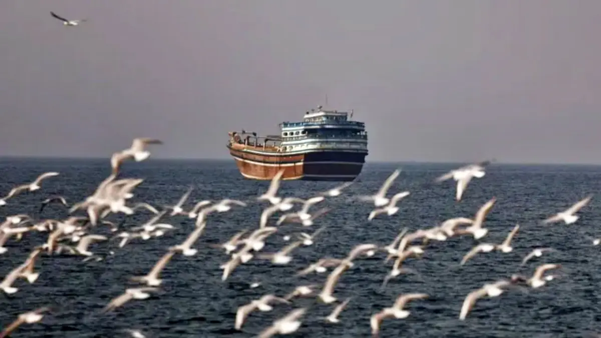 इराणने होर्मुझची सामुद्रधुनी पुन्हा केली बंद; अमेरिकेवर कराराचे उल्लंघन केल्याचा आरोप