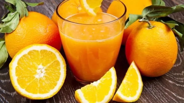 Benefits of Orange Juice: रक्तदाब आणि कोलेस्ट्रॉल नियंत्रणात ठेवण्यास होईल मदत, रोज सकाळी प्या संत्र्यांचा रस