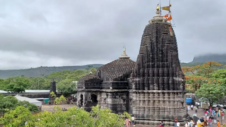 nashik-news-proposal-to-keep-trimbakeshwar-temple-closed-for-two-months