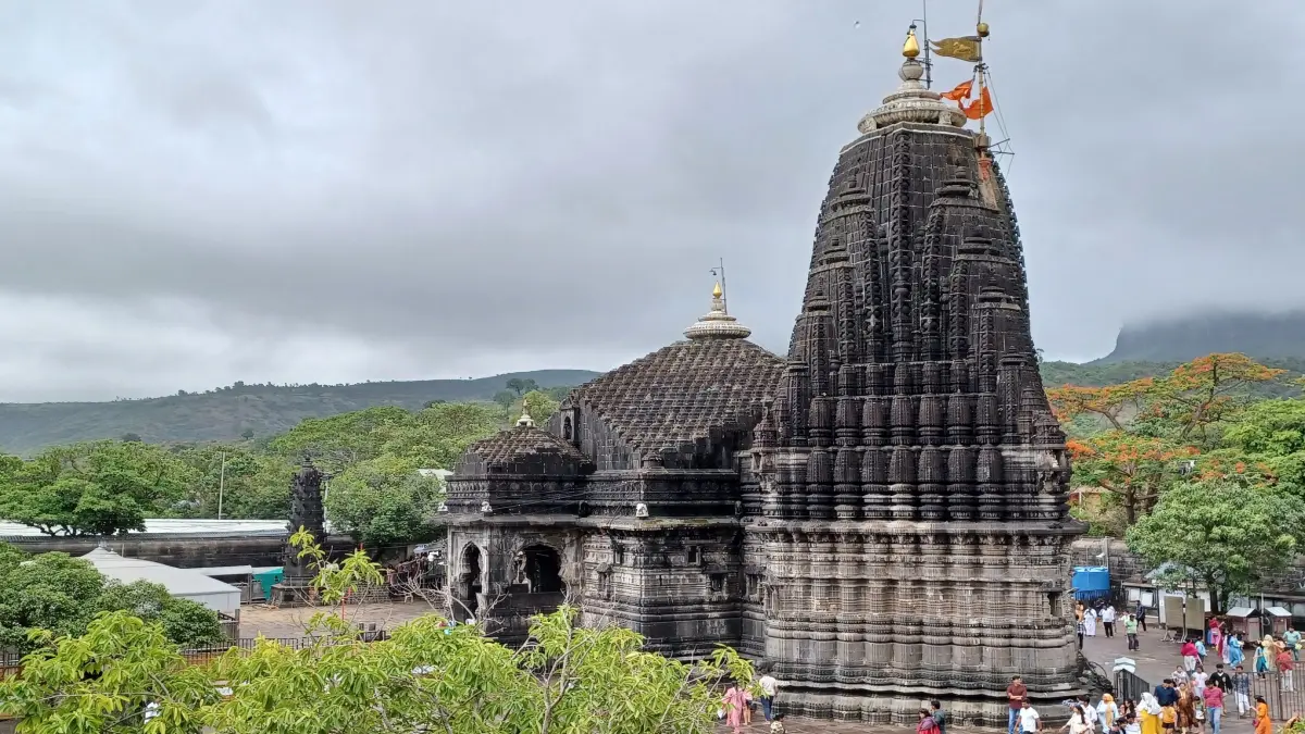 Nashik News: त्र्यंबकेश्वर मंदिर 2 महिने बंद ठेवण्याचा प्रस्ताव, काय आहे नेमकं कारण…