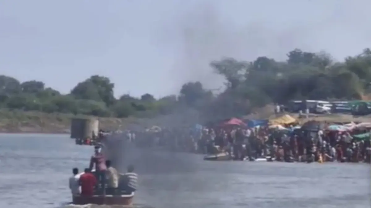 Godavari Boat Tragedy: पुरुषोत्तम पुरीला जाणारी बोट 60 जणांसह गोदावरी नदीत उलटली; महिलेचा मृत्यू