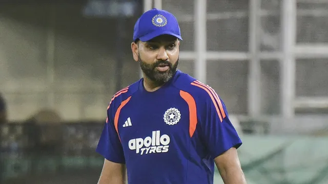 ind-vs-afg-1st-odi-rohit-has-become-the-oldest-cricketer-to-play-an-odi-match-for-india