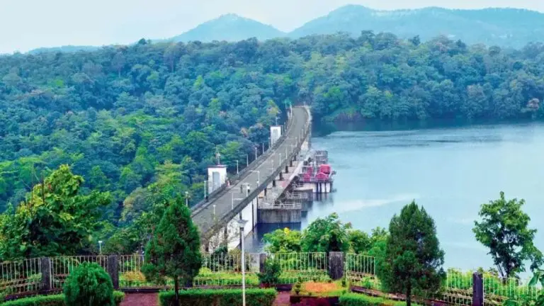 mumbai-lake-levels-low-as-monsoon-remains-weak-despite-fresh-rain-and-imd-orange-alert
