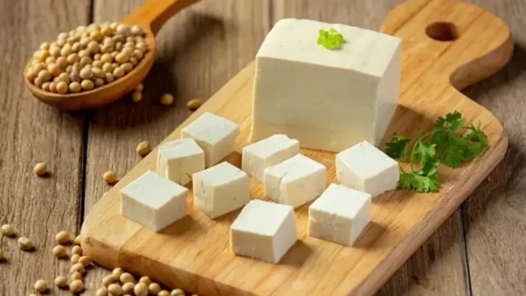 maharashtra-bans-analog-paneer-for-one-year-amid-deception-what-is-analog-paneer-tukaram-mundhe