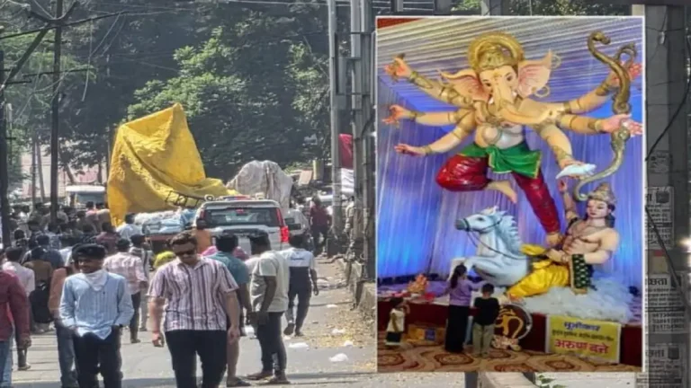 kolhapur-ganesh-visarjan-21-foot-ganesh-idol-collapsed-in-immersion-procession-mahavitran-clarifies