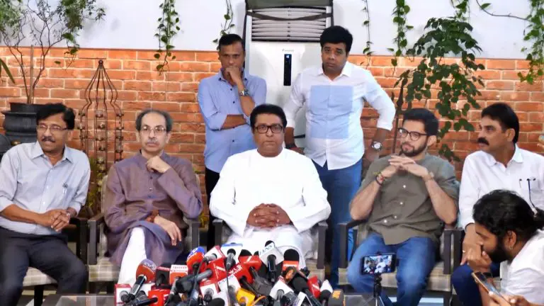 thackeray-brothers-to-hold-a-protest-march-against-the-election-commission-in-mumbai-on-4-october