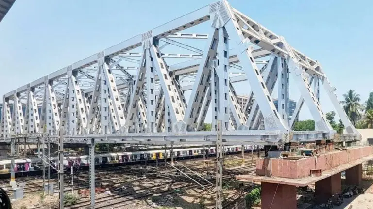 bullet-train-project-first-steel-bridge-installed-in-maharashtra-after-1300-km-journey-from-trichy-tamil-nadu