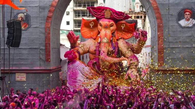 anant-chaturdashi-2026-ganesh-immersion-processions-begin-across-mumbai-amid-chants-dhol-tasha-beats