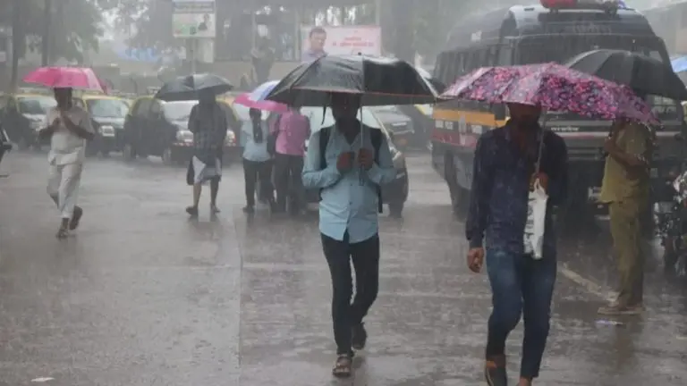 ganesh-visarjan-2026-light-rainfall-likely-partly-cloudy-skies-forecast-across-mumbai