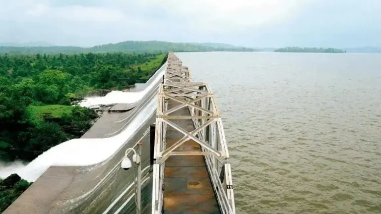 mumbai-water-supply-10-percent-water-cut-continues-in-mumbai-deficit-of-35990-million-litres-in-dams