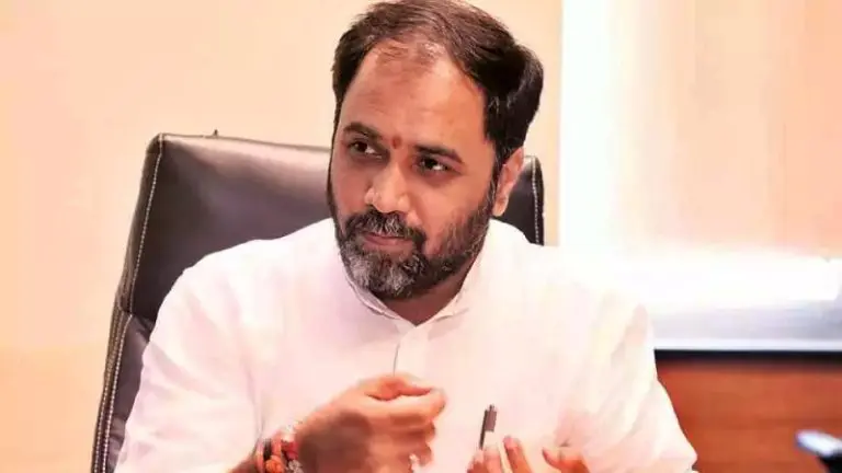 maharashtra-drought-bjp-mla-sambhaji-patil-nilangekar-pledges-one-year-salary-for-drought-relief-efforts