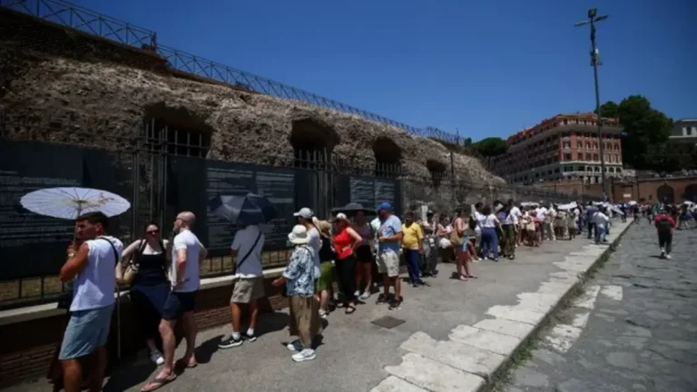record-breaking-heat-in-europe-turns-deadly-over-50000-deaths-linked-to-heatwaves-report-reveals