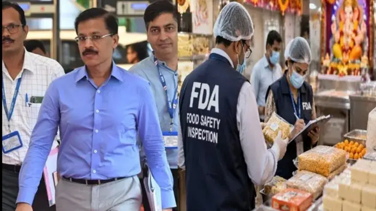 maharashtra-fda-action-on-counterfeit-drugs-29-licenses-cancelled-cosmetic-products-worth-lakhs-seized