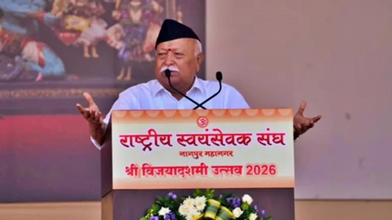 sarsanghchalak-mohan-bhagwat-at-rss-vijayadashami-celebration-nagpur-say-saints-awakened-self-consciousness-in-society