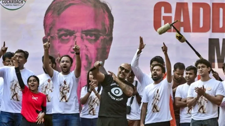 police-complaint-filed-against-abhijit-dipke-and-cjp-following-the-protest-in-mumbai