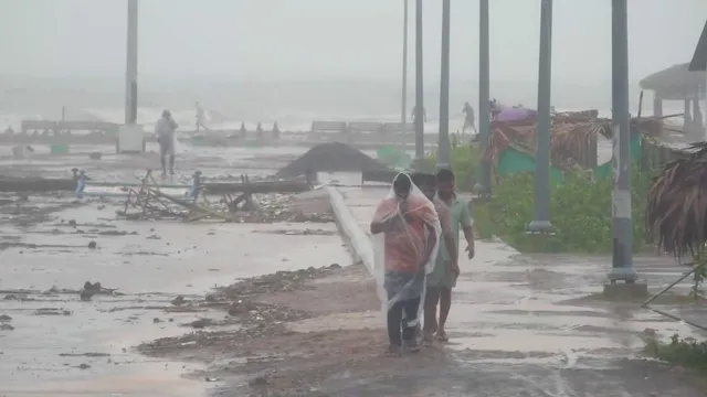 a-new-cyclone-is-forming-in-the-bay-of-bengal