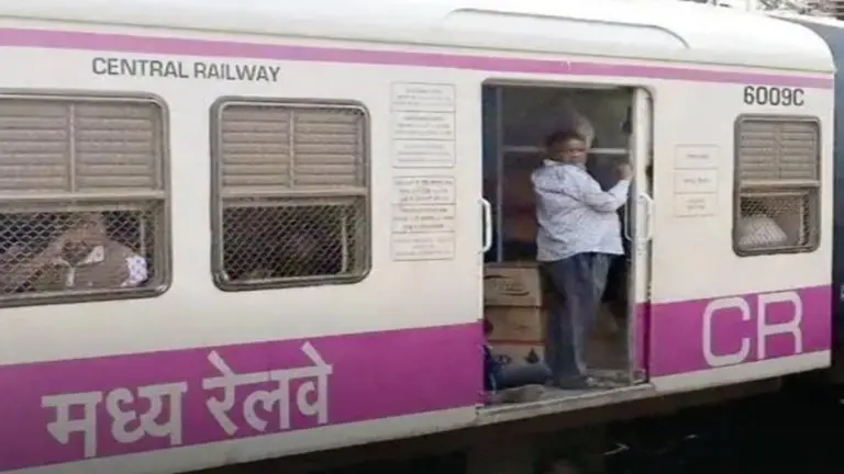 mumbai-local-train-delays-overhead-wire-disrupts-central-line