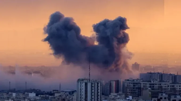 major-houthi-attack-at-saudi-arabia-dammam-airport-one-dead-and-8-injured