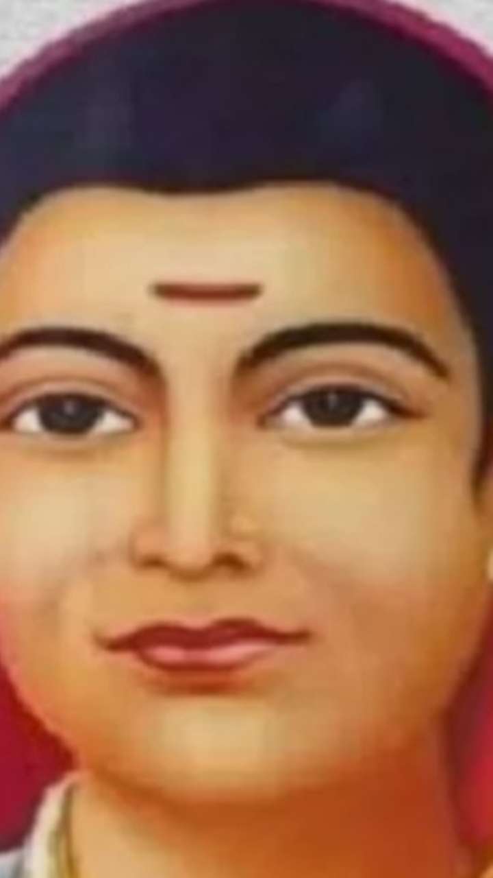 महिला मुक्तिदिन: सावित्रीबाई फुले यांचे प्रेरणादायी वाक्य