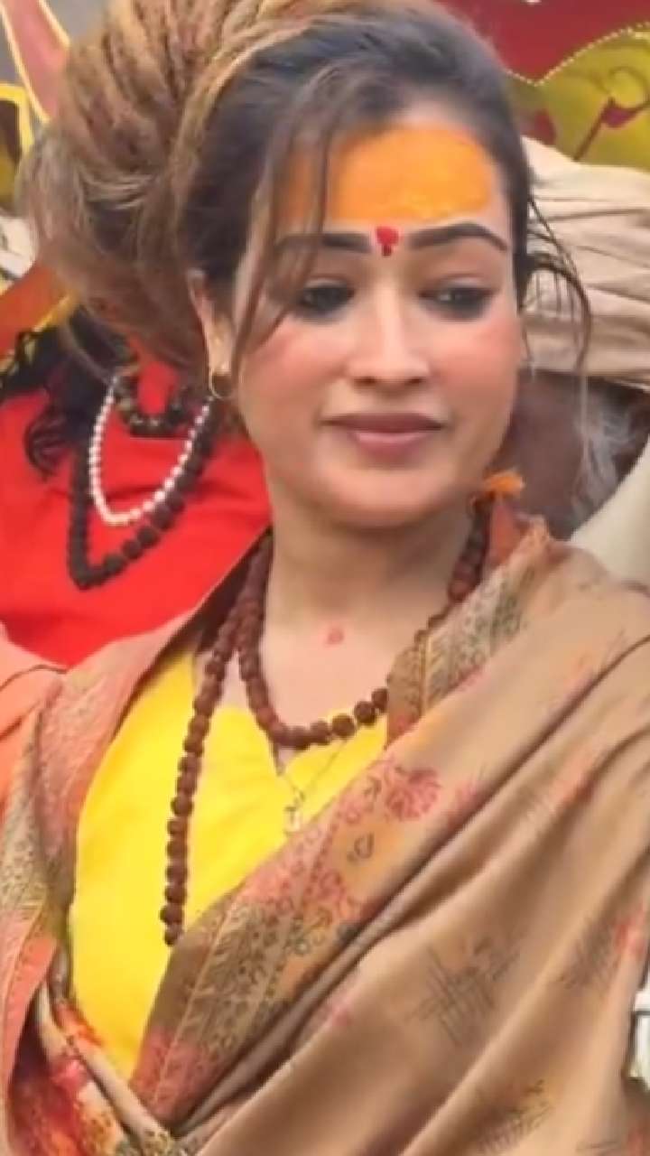 जाणून घ्या कोण आहे कथित साध्वी  हर्षा रिचारिया